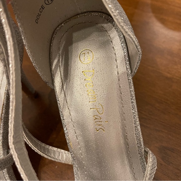 Dream Pairs Dolce Silver Sparkle Heels - Picture 4 of 6